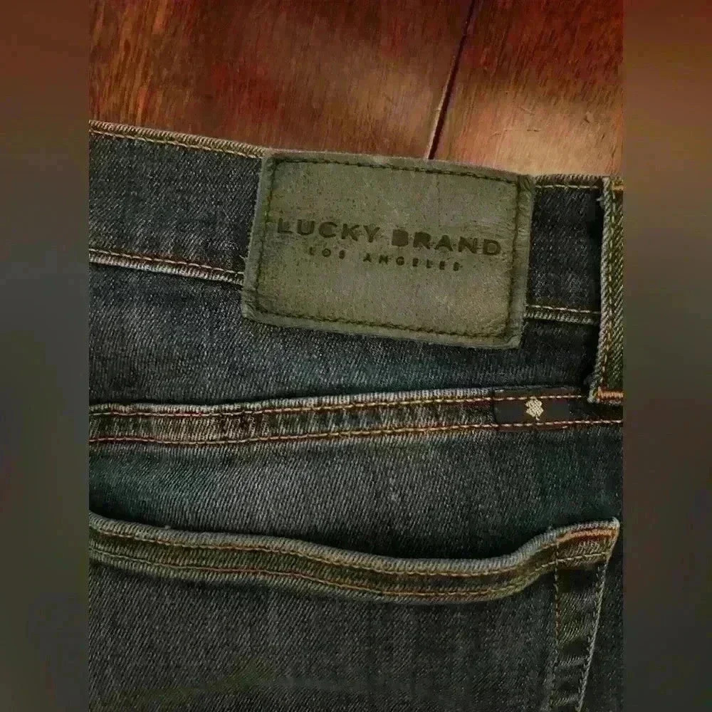 Lucky Brand women’s straight leg jeans size 6 - Picture 7 of 9